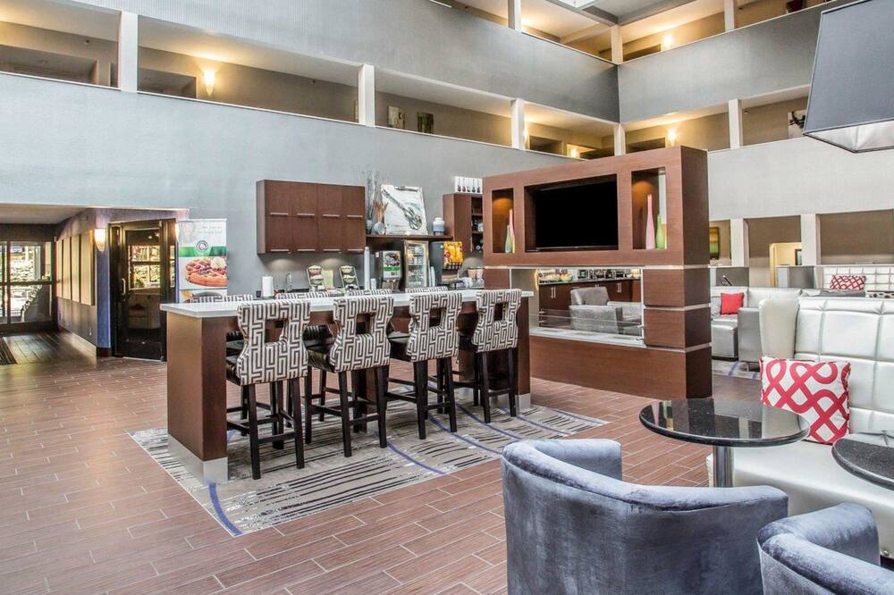 クオリティ スイーツ ナッシュビル エアポート 写真