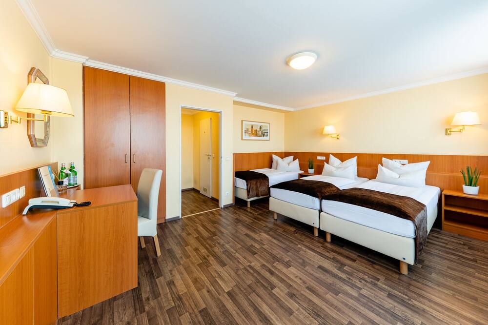 ホテル ロイヤル 写真