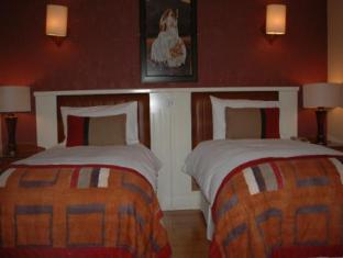 ベネディクト ホテル 写真