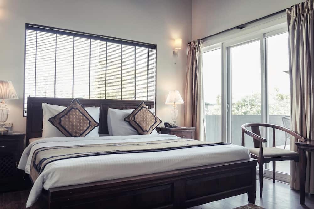 アマトラ バイ ザ ガンジス 写真