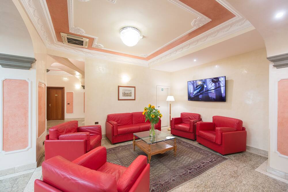 Diana Park Hotel 写真