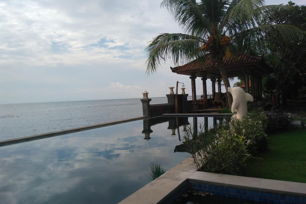 ホテル ワヒュ ダナ 写真