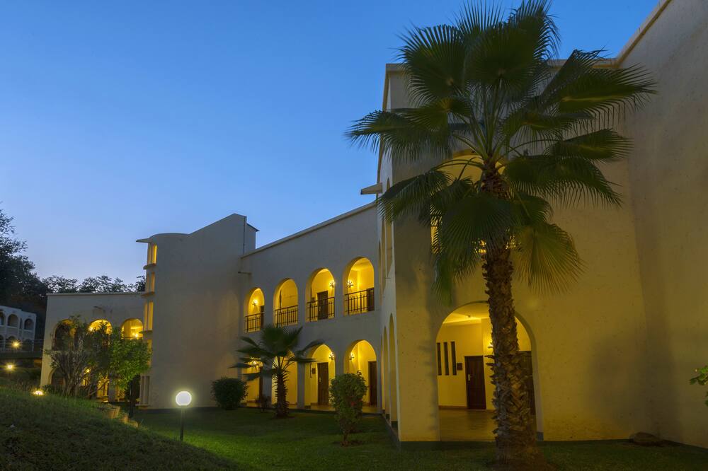 ビクトリアフォールズレインボウ ホテル 写真