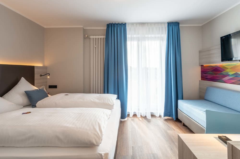 ヴェストエンド ホテル 写真