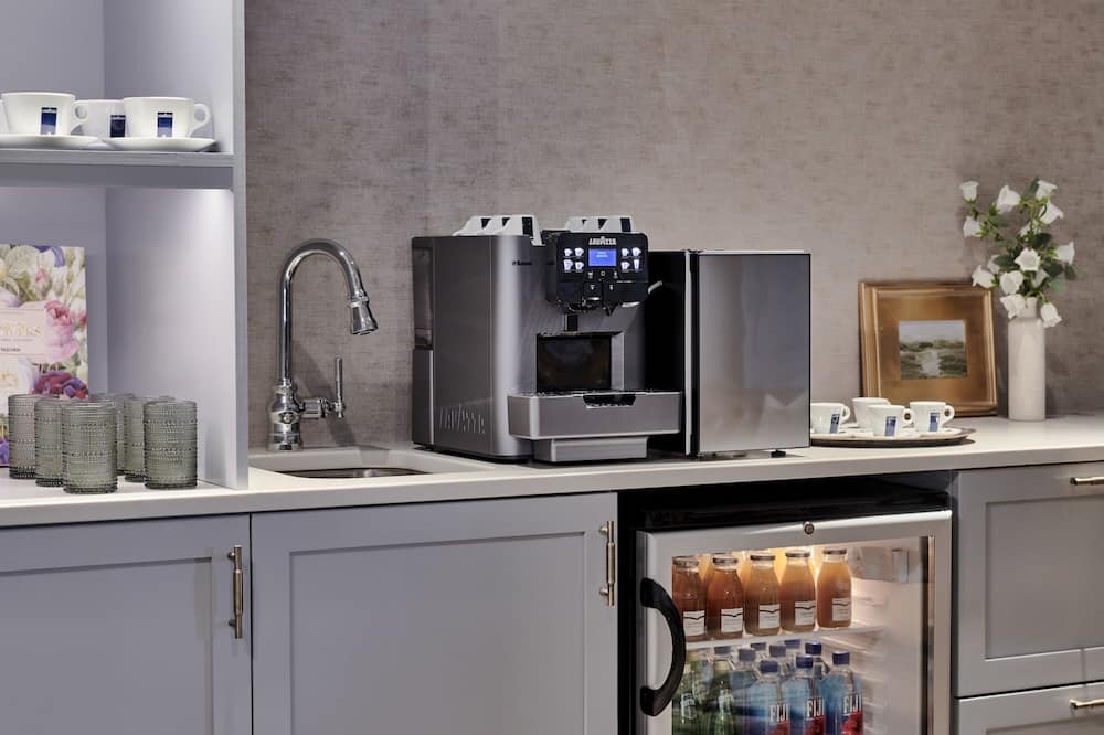 ザ ラートレル 写真