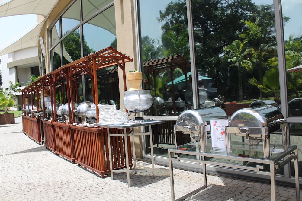 アクラ マリオット ホテル 写真