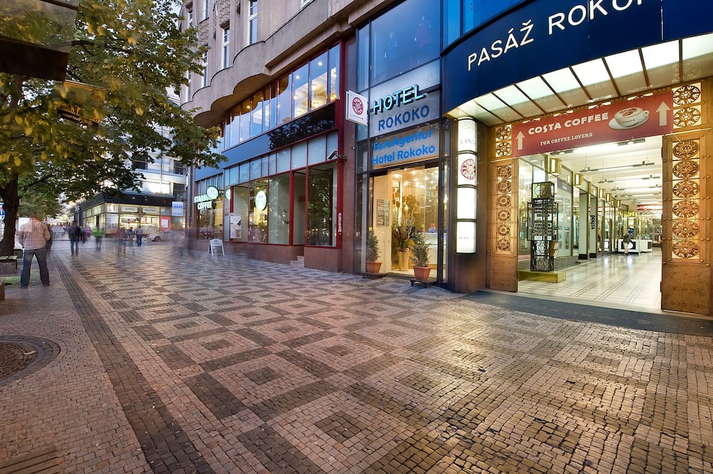 EA ホテル ロココ 写真