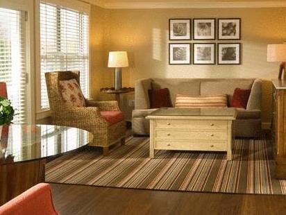 イン バイ ザ シー 写真