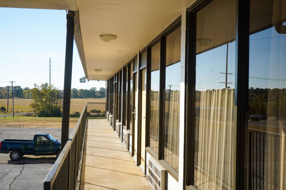 サンセット イン クラークスビル 写真