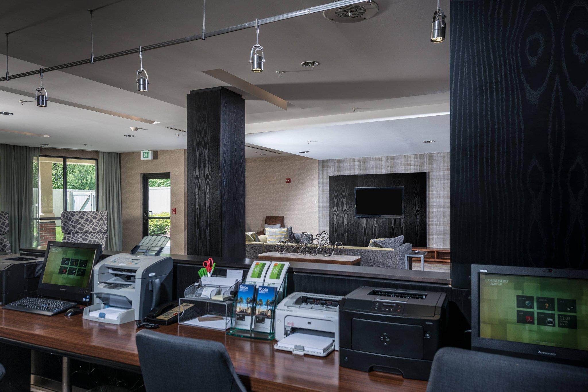 Courtyard by Marriott Bangor 写真