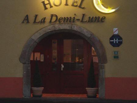 Hôtel - Restaurant A La Demi-Lune 写真