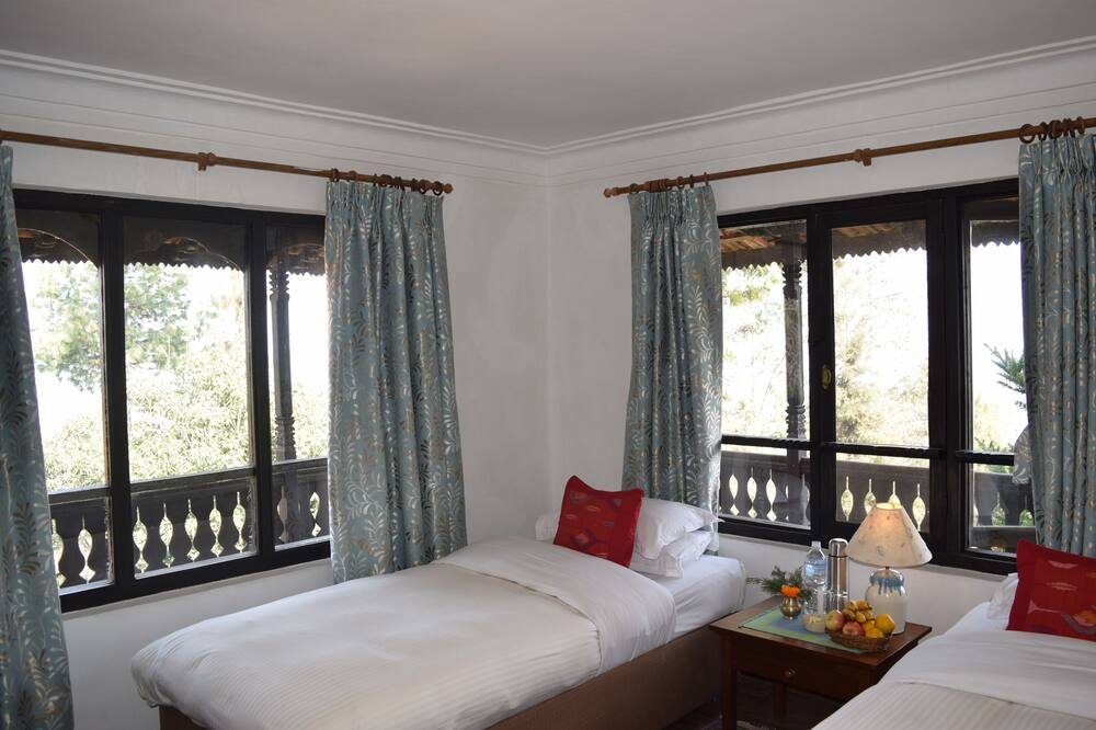 ザ フォート リゾート ナガルコット 写真