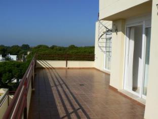 アパルタメントス トゥリスティスコス カニョス デ メカ 写真