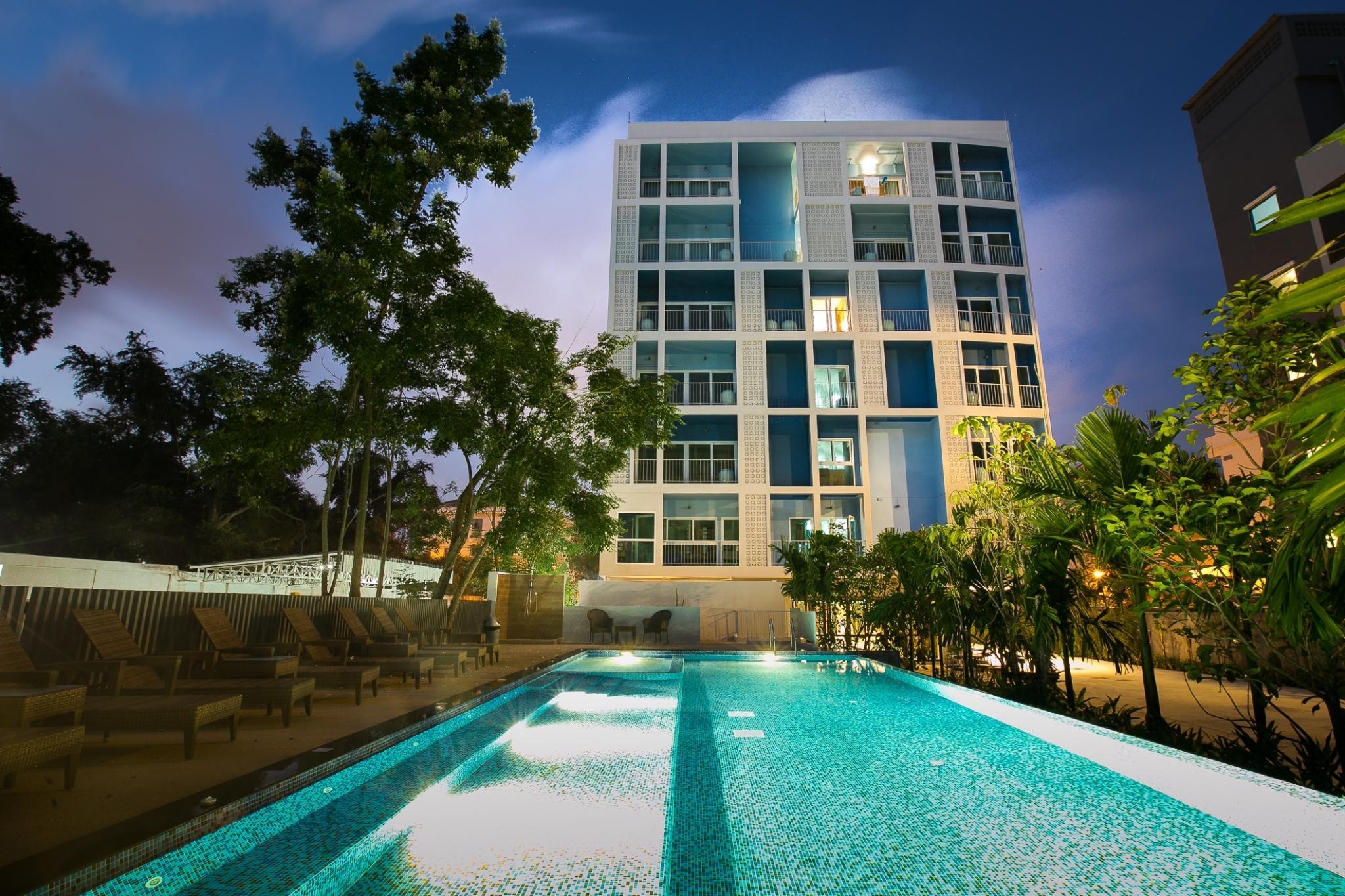 ディープロム パタヤ ホテル 写真