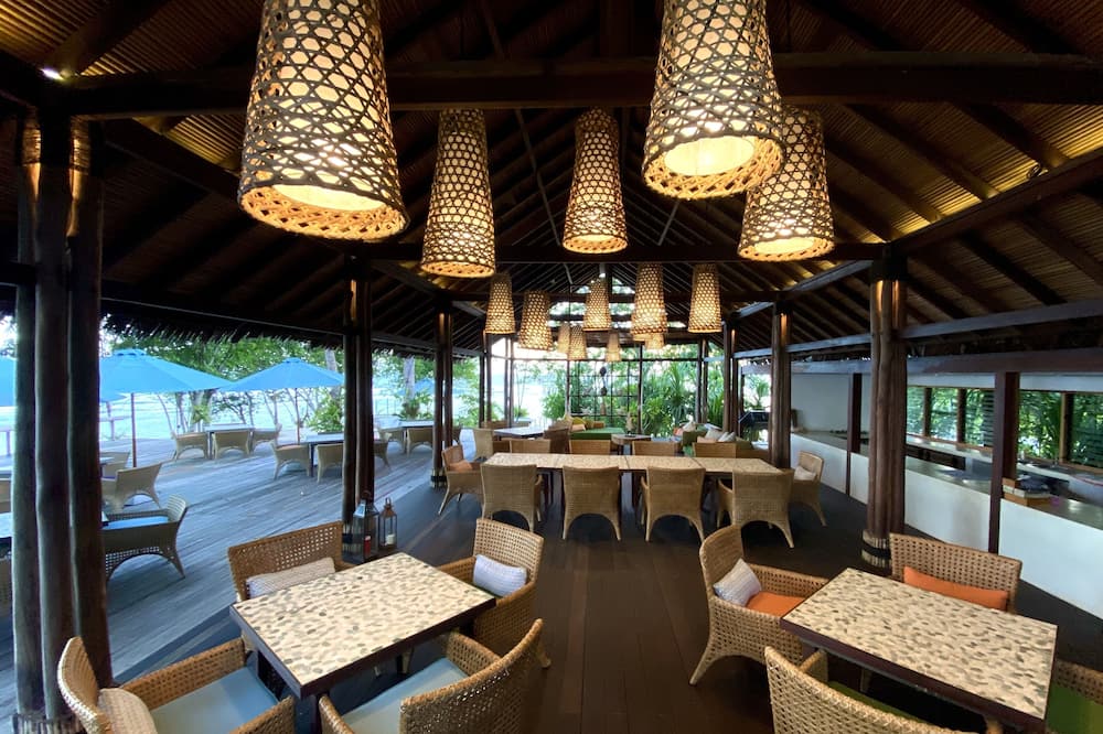 モロ マ ドト 写真