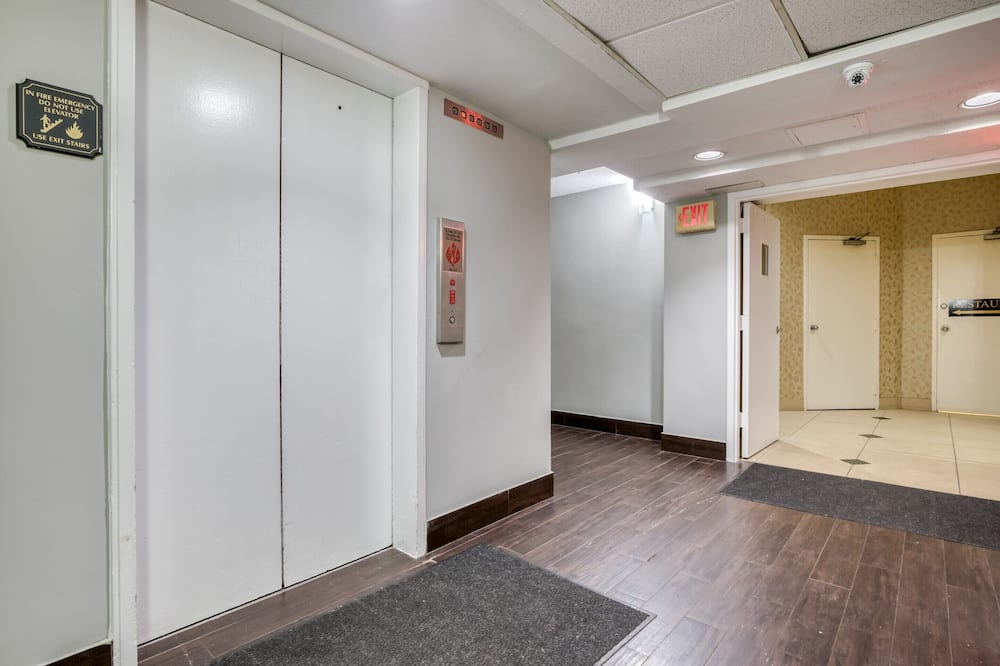 OYO ホテル メンフィス テネシー I-40 写真