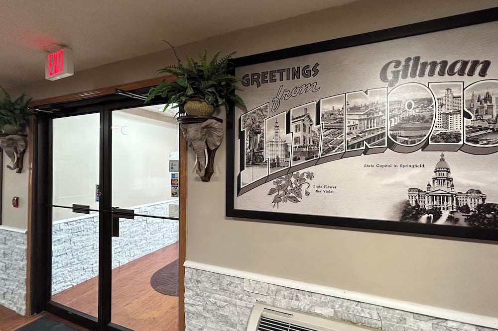 スーパー 8 バイ ウィンダム ギルマン 写真