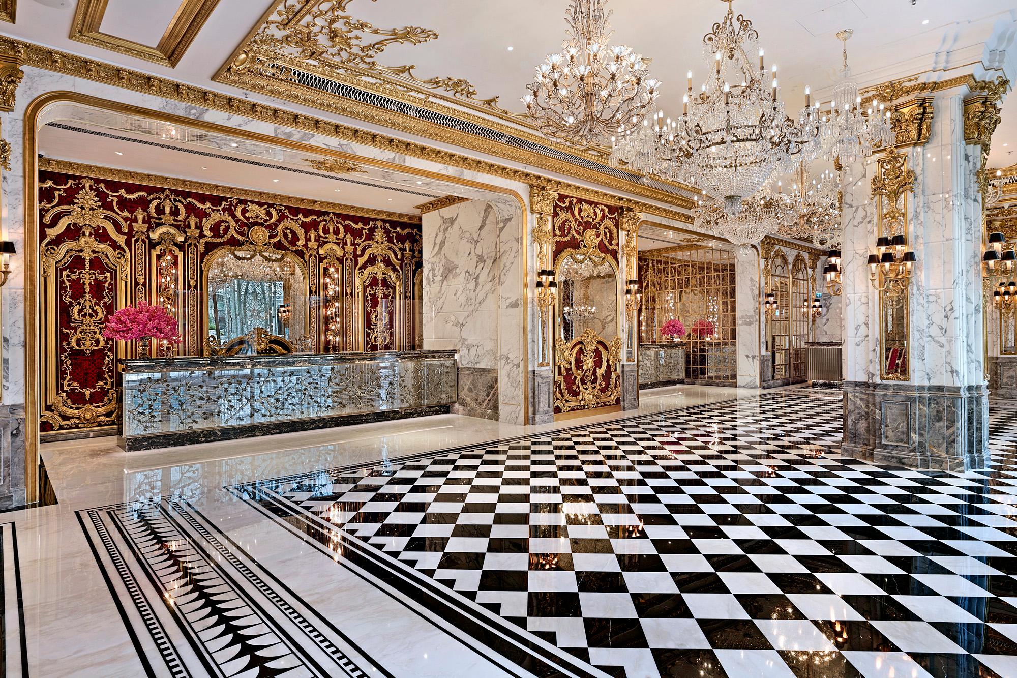 ホテル アレキサンドラ 写真