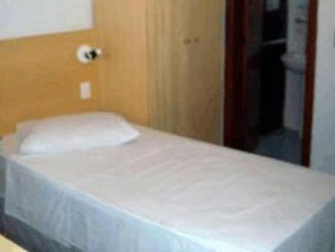 カーディム プラザ ホテル 写真