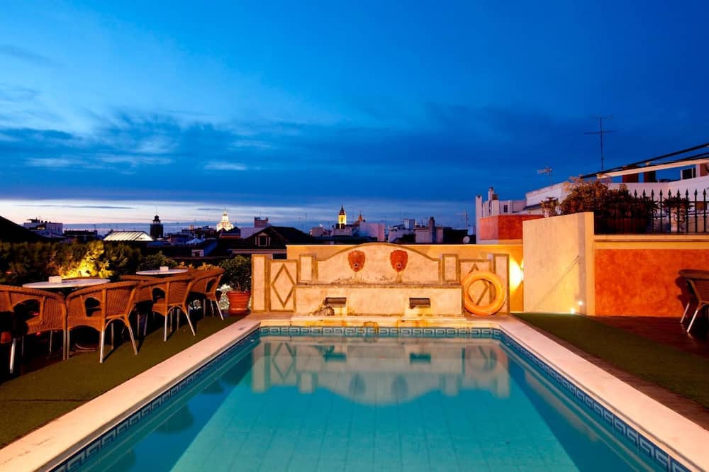 ホテル ドナ マリア 写真