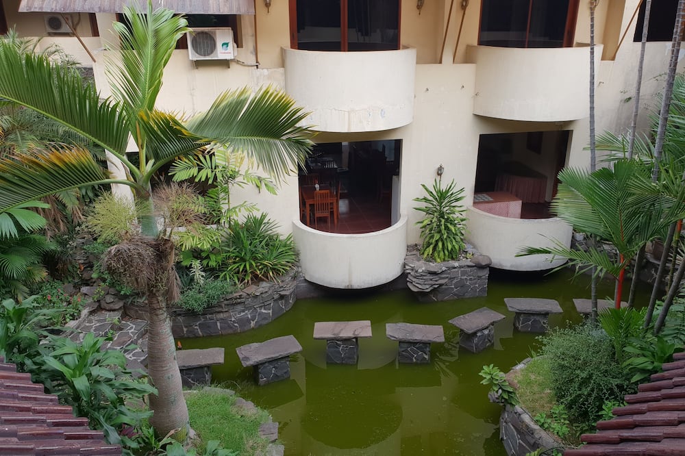 ホテル デクール バンドン 写真