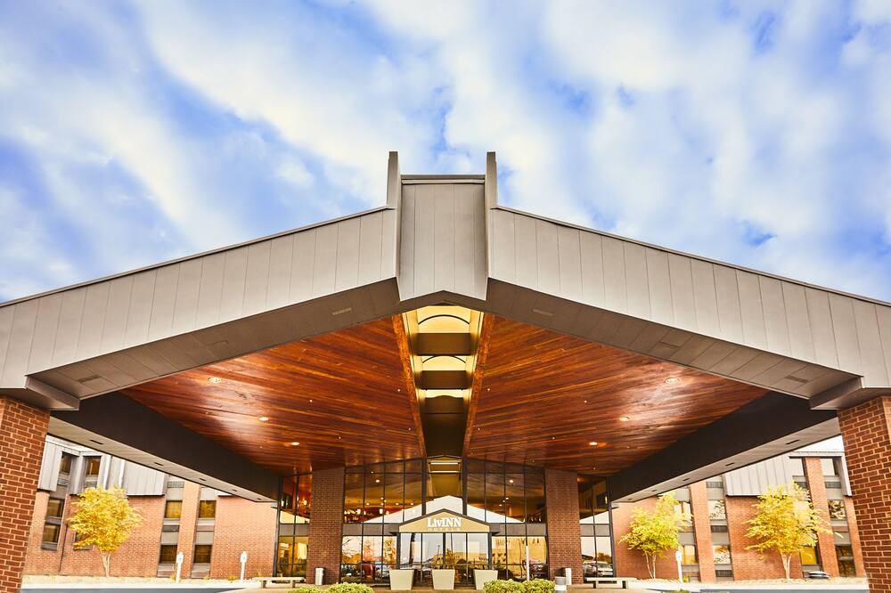 リヴィン ホテル シンシナティ / シャロンビル コンベンション センター 写真