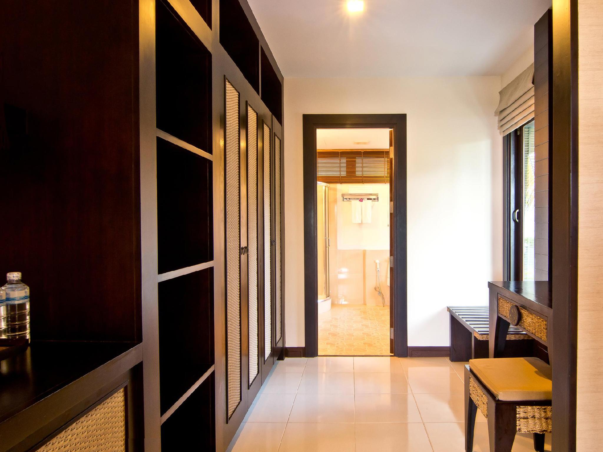 アニヤヴィー トゥブケーク ビーチ リゾート 写真