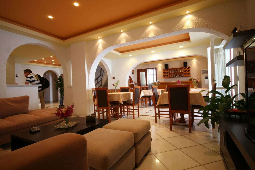 イリオヴァシレマ 写真