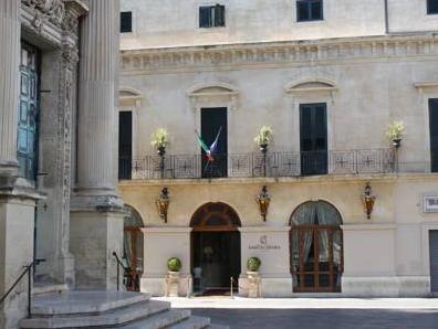 スイート ホテル サンタ キアーラ 写真