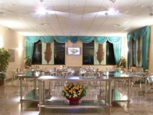 アイローネ ホテル 写真