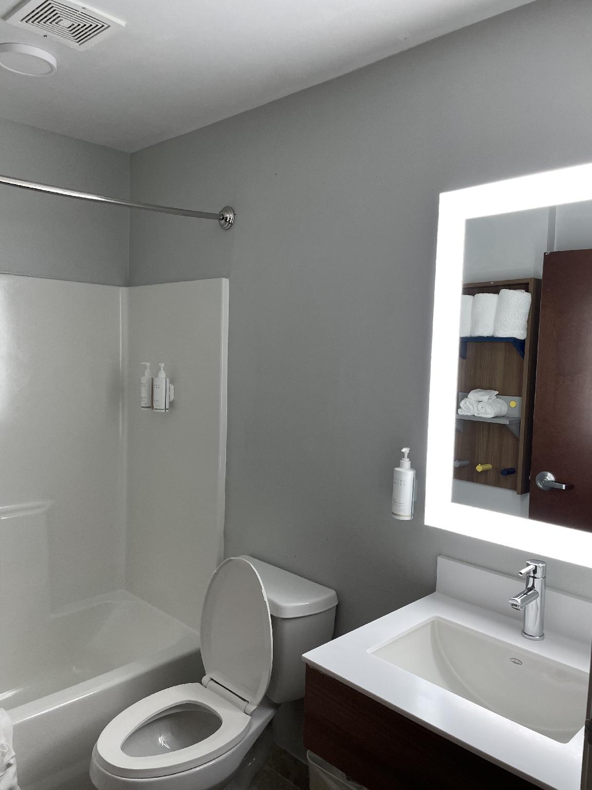 Microtel Inn & Suites by Wyndham Baton Rouge Airport 写真