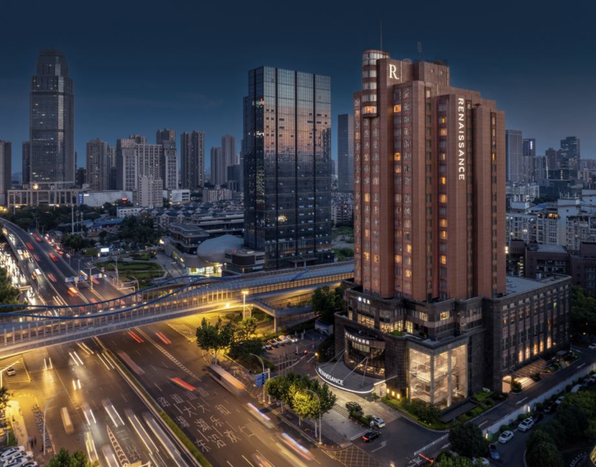 ルネサンス ウーハン ホテル 写真