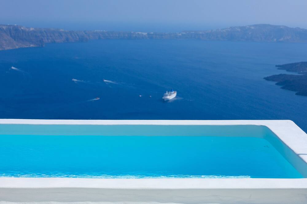 アレクサンダー ヴィラズ 写真