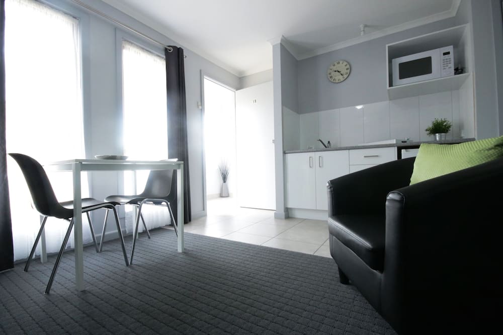 ゴールデン パームス モーテル 写真