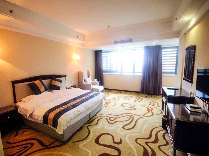 ルイジア ラージ ホテル チュヨンドゥ エアポート 写真