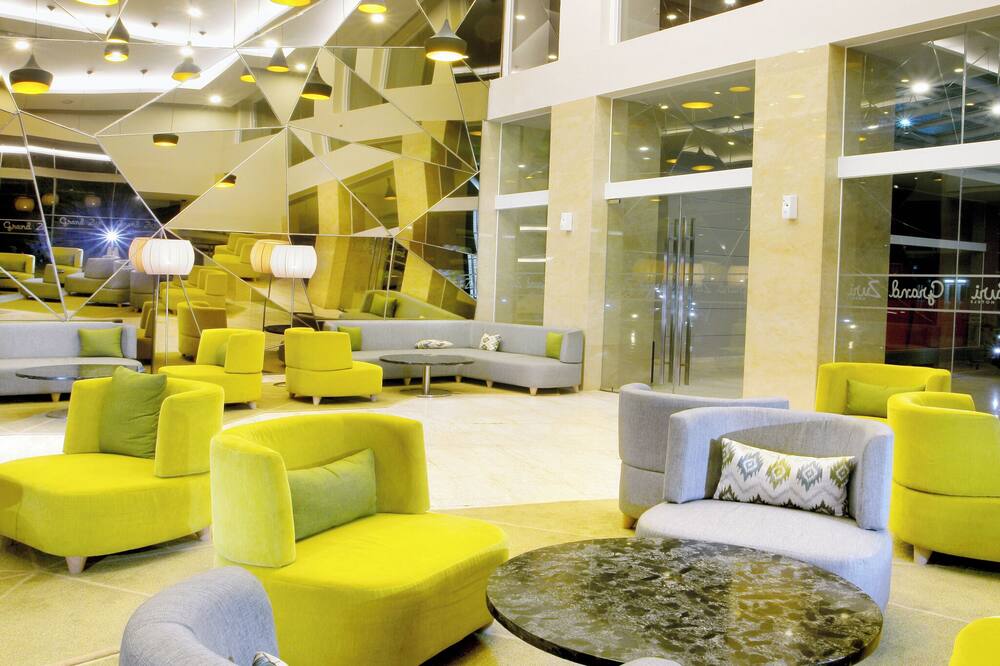 メリオ エニム 写真