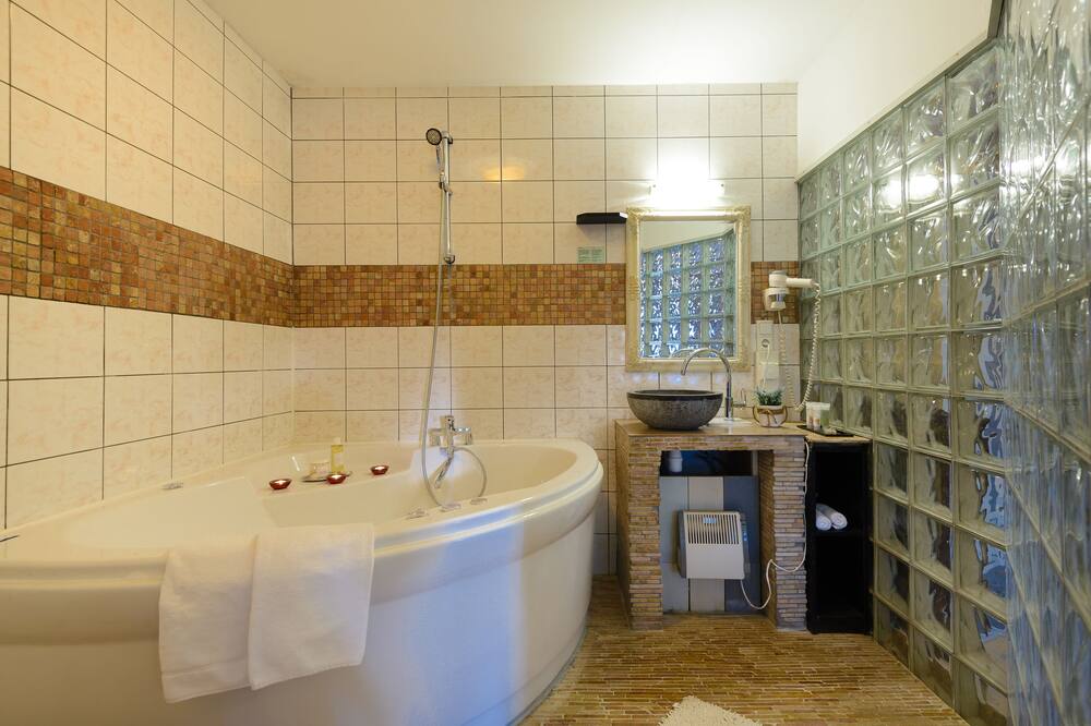 ホテル ハンサリン 写真