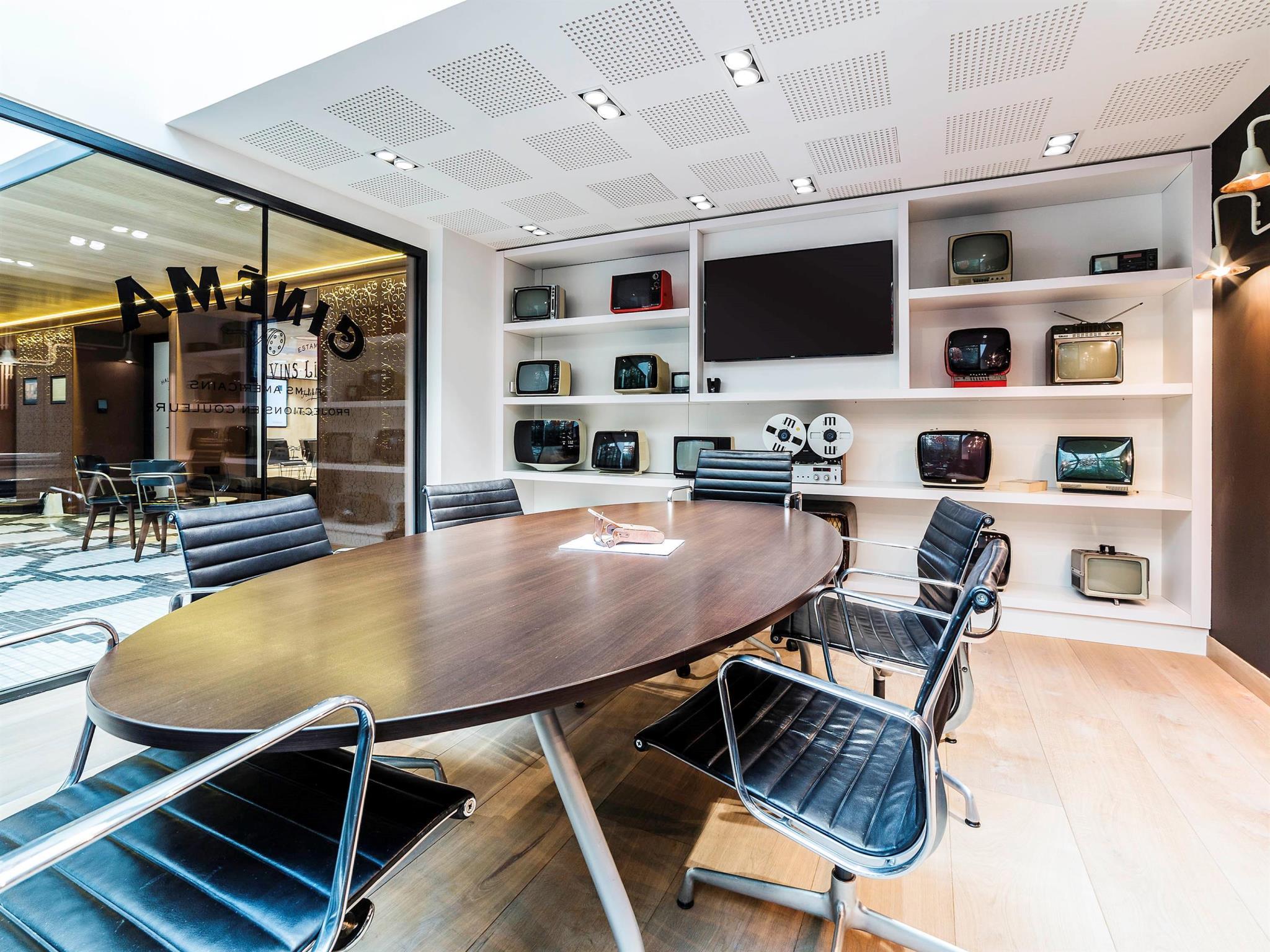 ノボテル パリ レ アール ホテル 写真