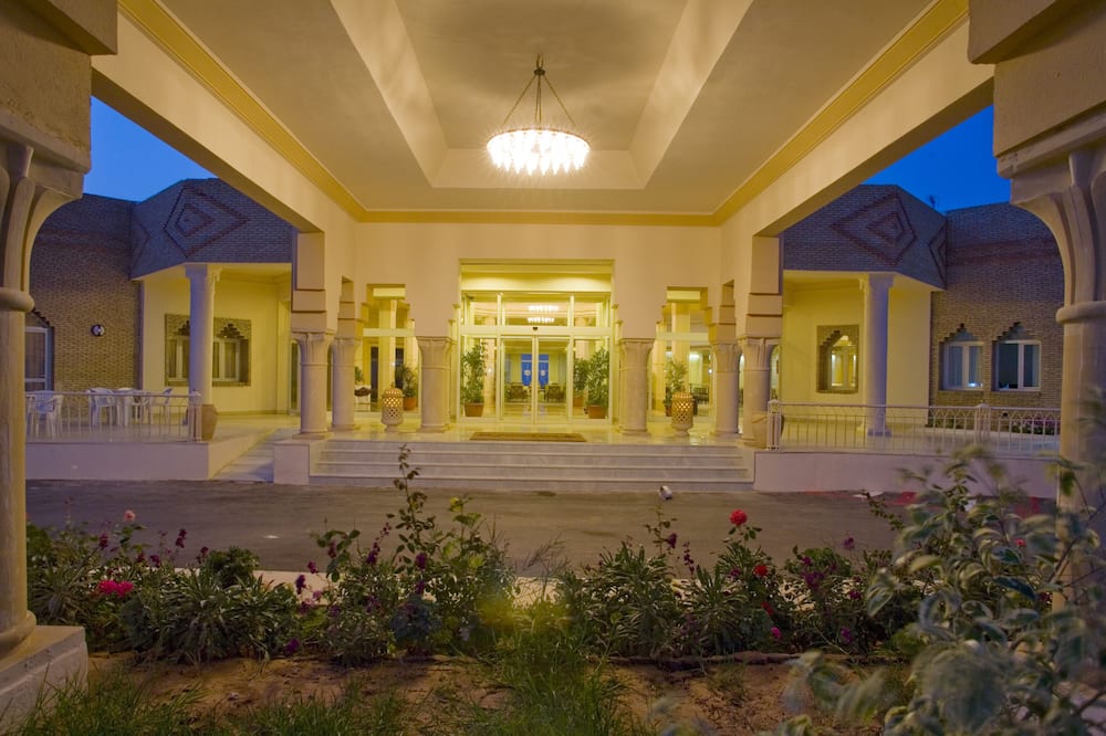 エル ムラディ トズール 写真