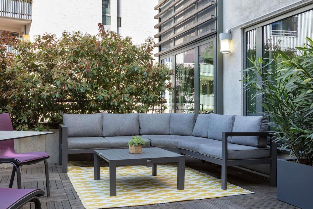 ノボテル パリ サン ドニ スタッド バジリーク 写真