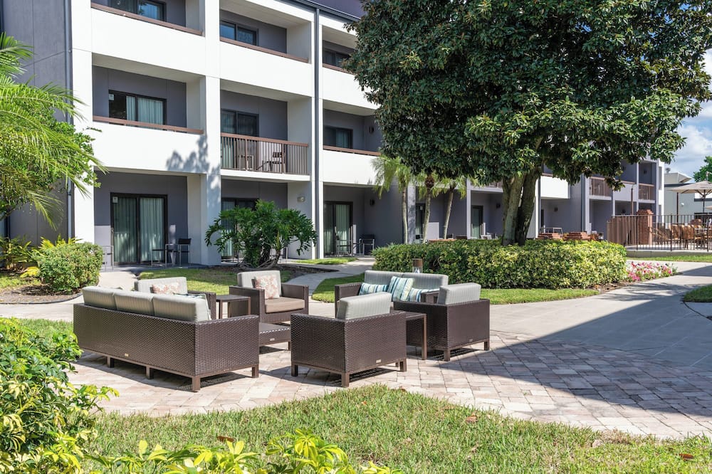 コートヤード バイ マリオット オーランド エアポート 写真