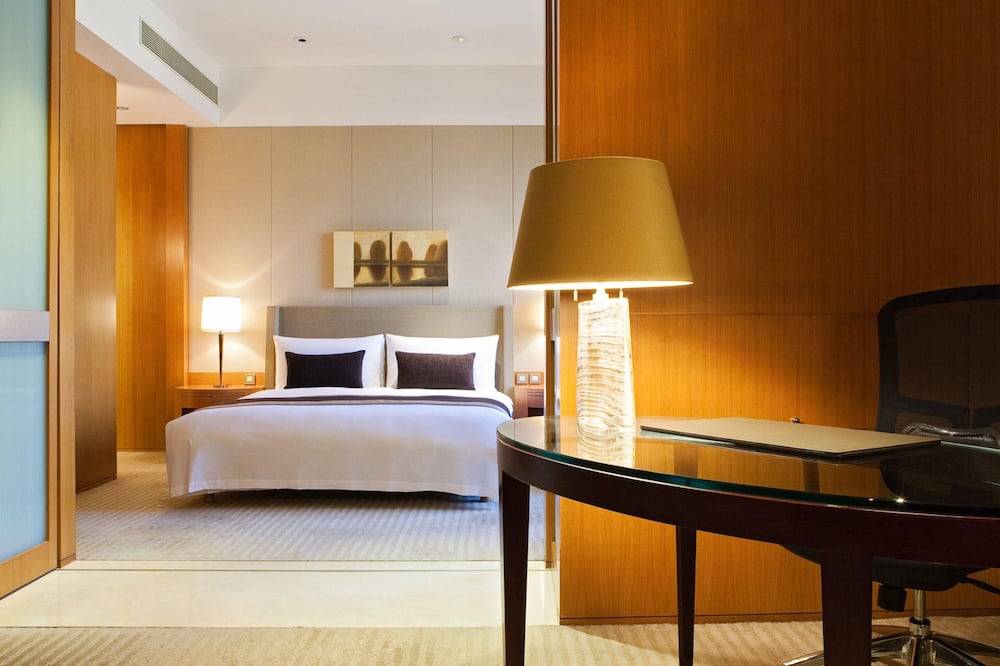 アンバサダー ホテル シンチュウ 写真