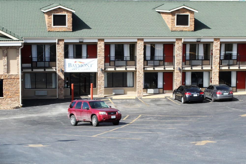 サバーバン スタジオズ ブランソン オン ザ ストリップ 写真