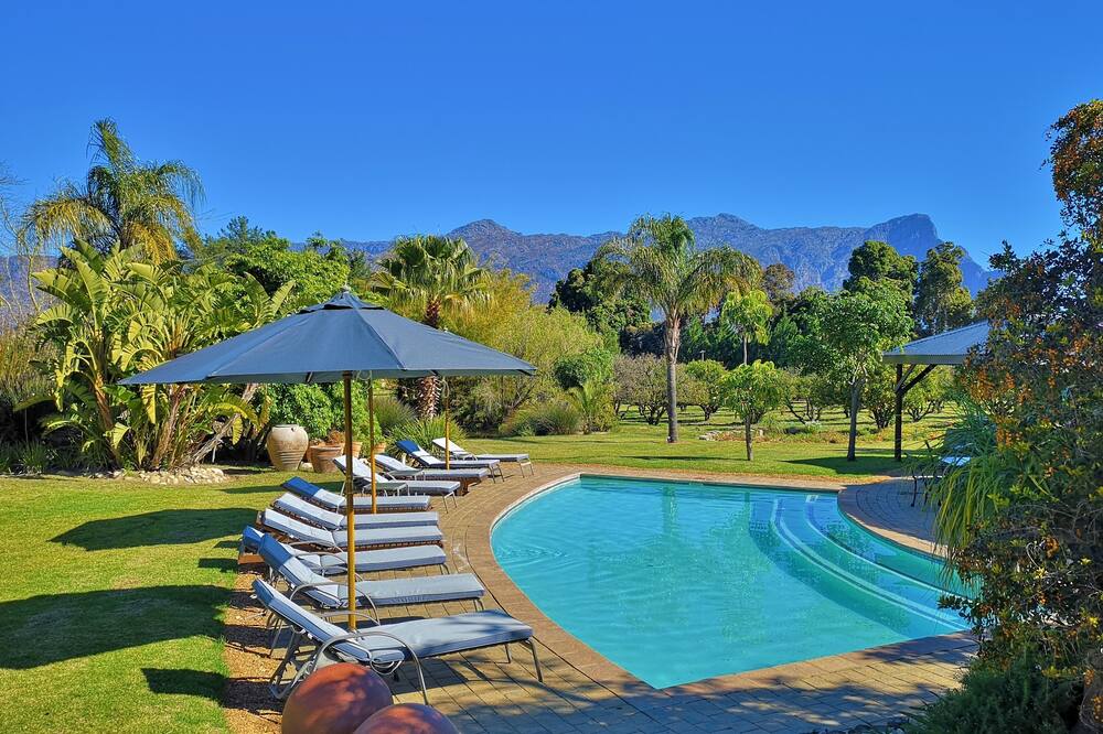 バルドール エステイト 写真