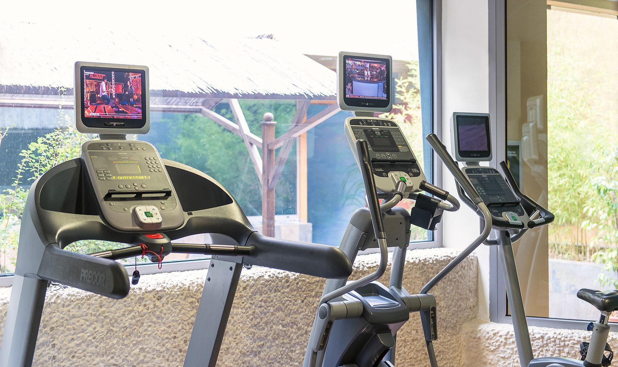 ハイ ホテル バーリ 写真