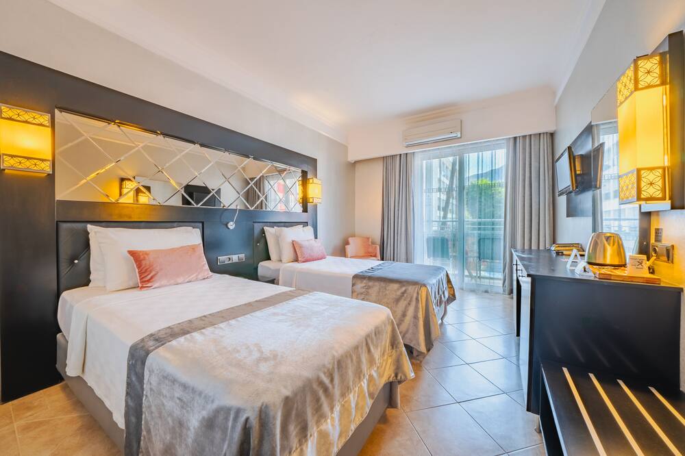 Prime Beach Hotel 写真