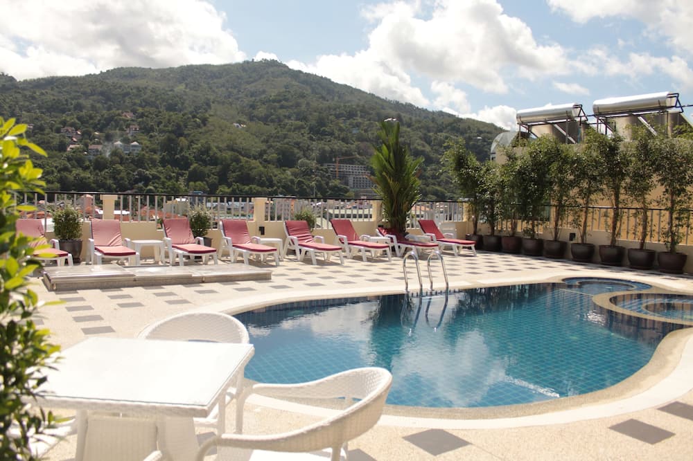 パトン ヘミングウェイズ ホテル 写真