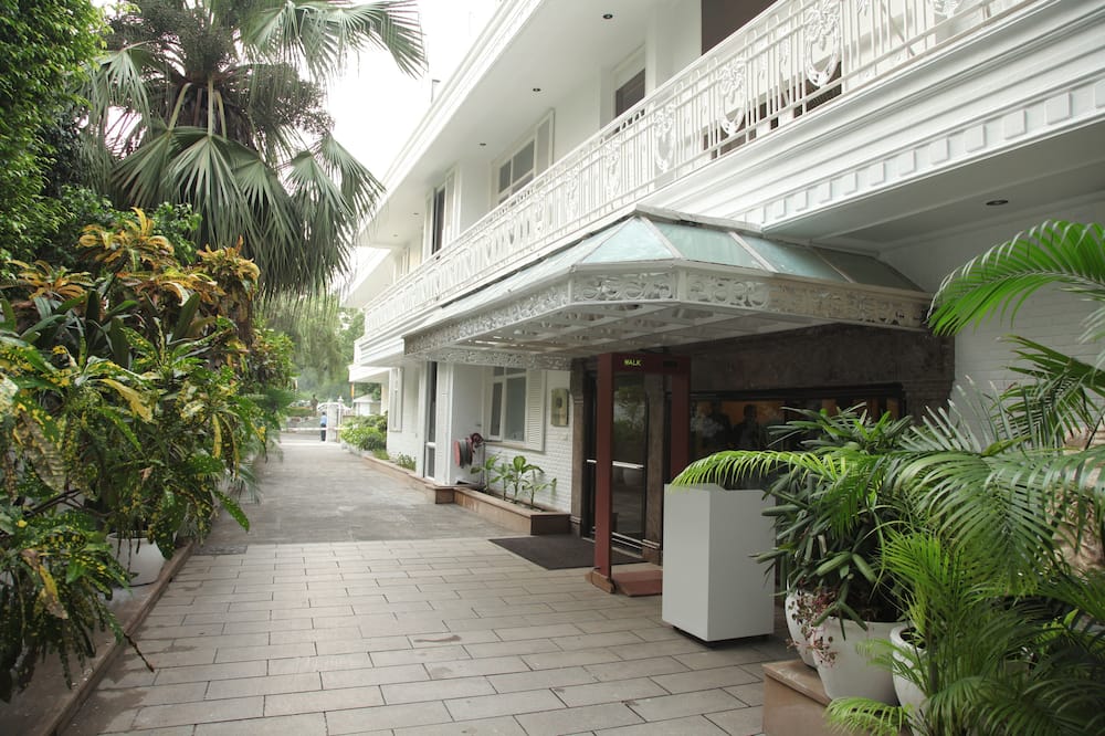 ホテル ディプロマット 写真