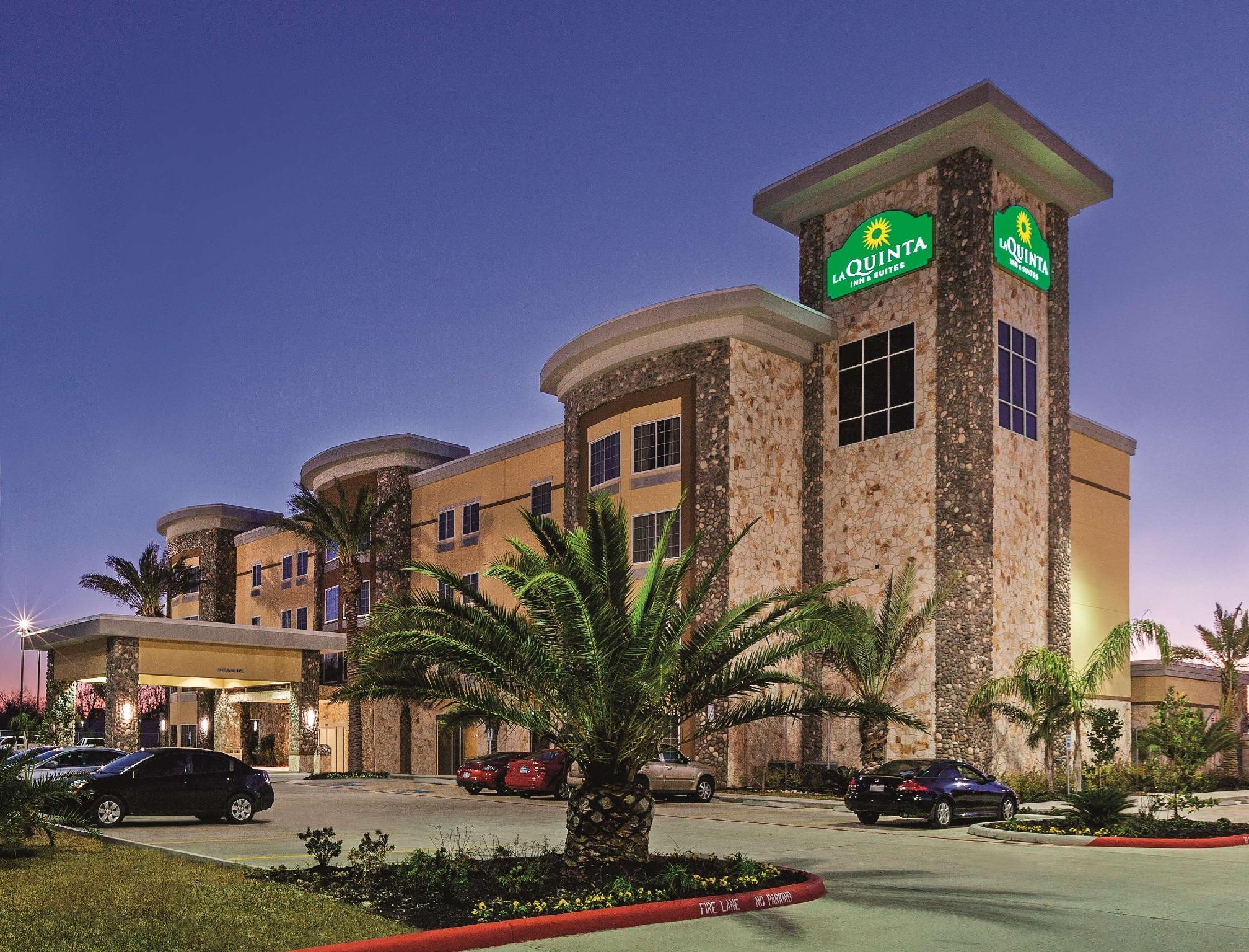 La Quinta Inn & Suites by Wyndham Houston Willowbrook 写真
