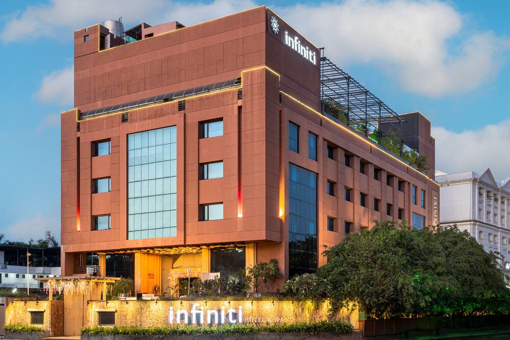 Infiniti Hotel & Spa 写真
